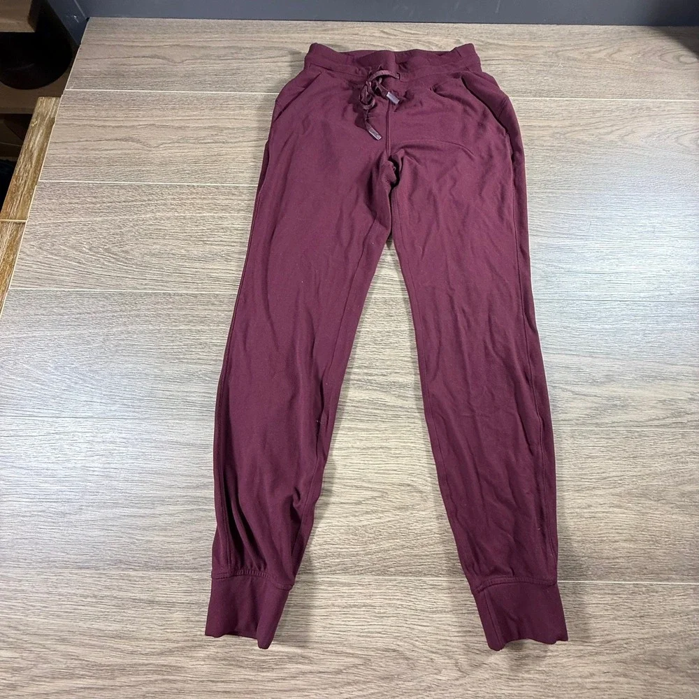 Lululemon Ready to Rulu Jogger Pants Maroon Size 4 29